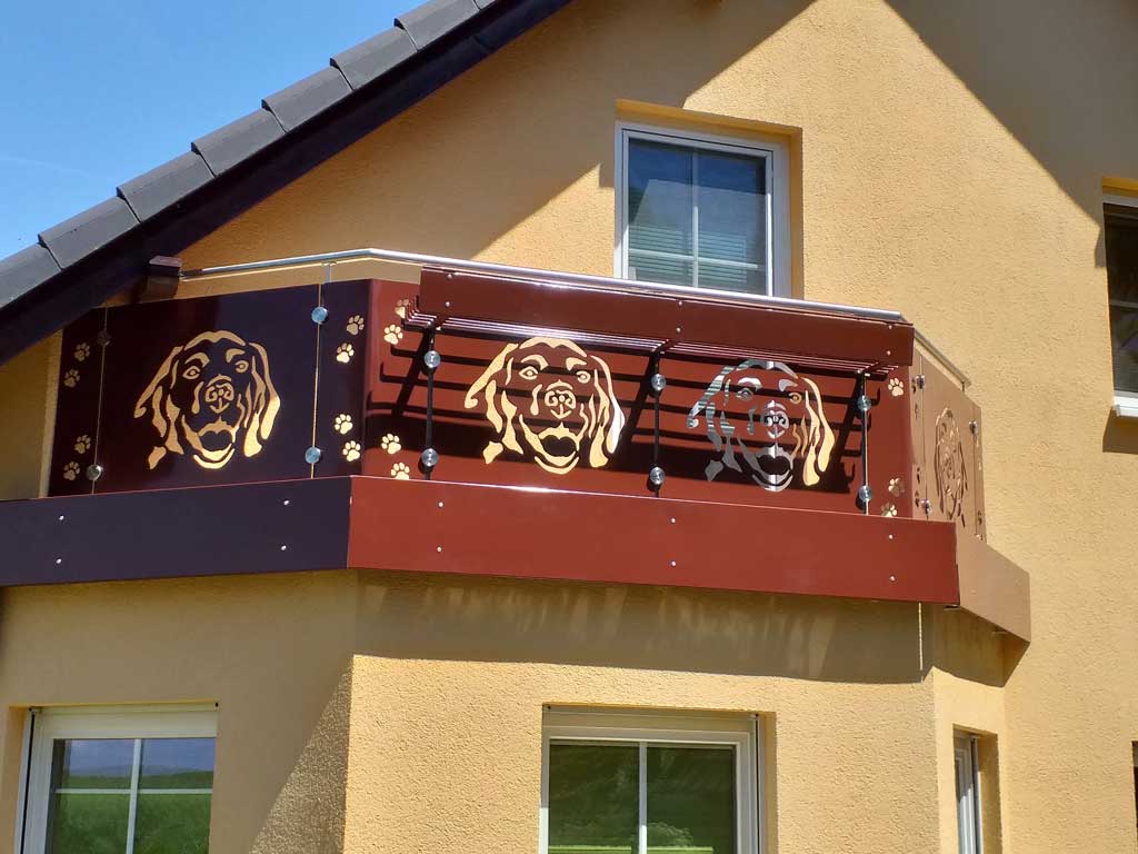 Balkongeländer Motivlochblech